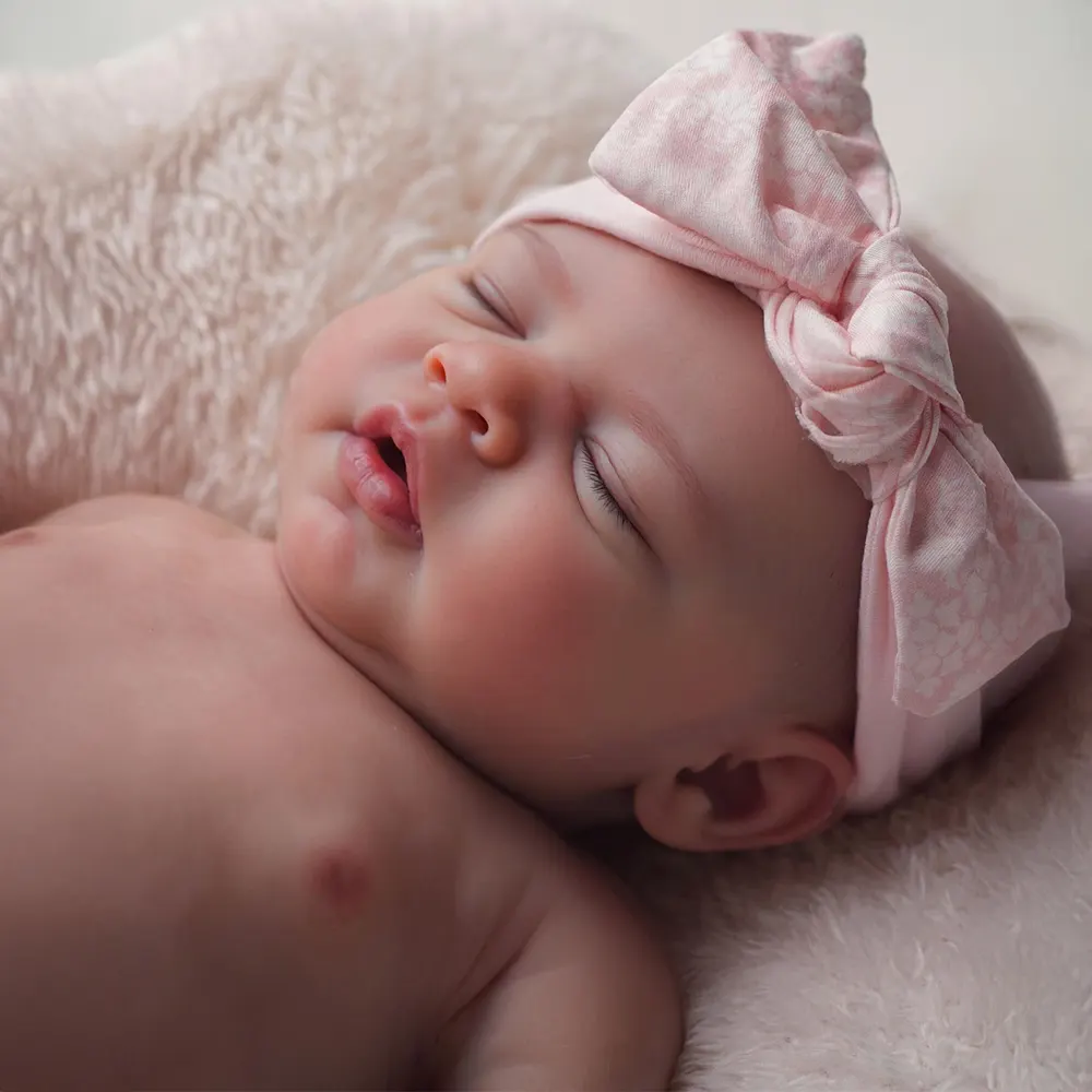 12" & 16" Full Body Silicone Newborn Baby Doll with Realistic-Touch, photograph 3