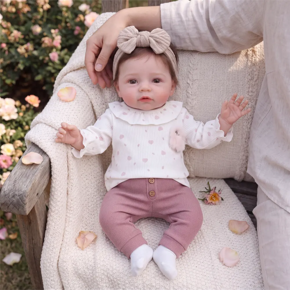 17" Lifelike Reborn Baby Girl, Soft Vinyl with Rooted Hair – Flora, photograph 3