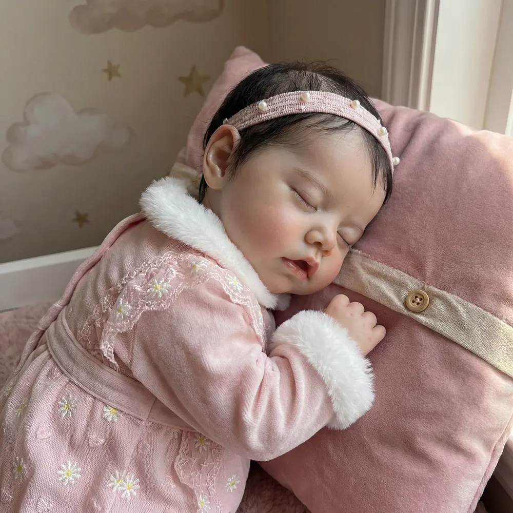 17" Reborn Baby Girl with Closed Eyes and Tiny Nose, Newborn Dolls as a Gift, photograph 2