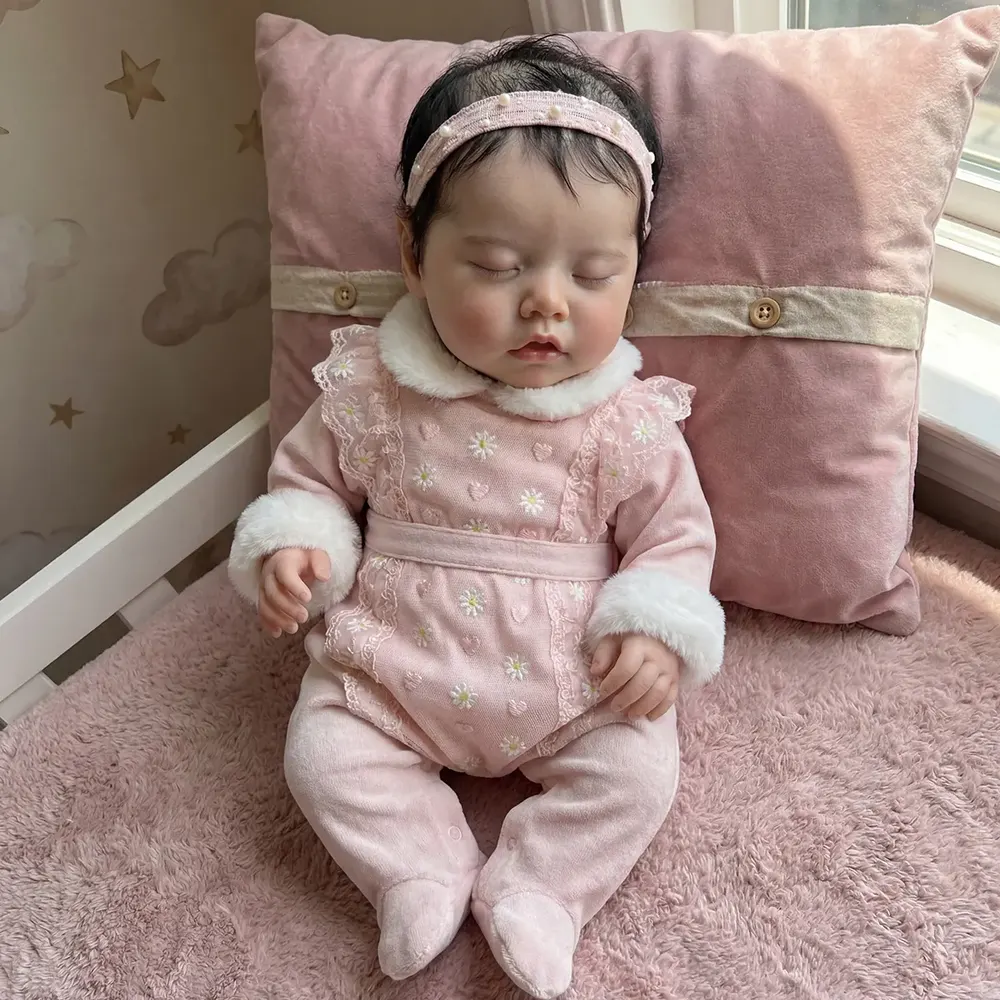 17" Reborn Baby Girl with Closed Eyes and Tiny Nose, Newborn Dolls as a Gift, photograph 4
