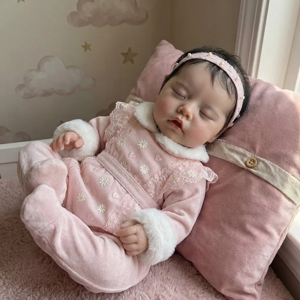 17" Reborn Baby Girl with Closed Eyes and Tiny Nose, Newborn Dolls as a Gift, photograph 5