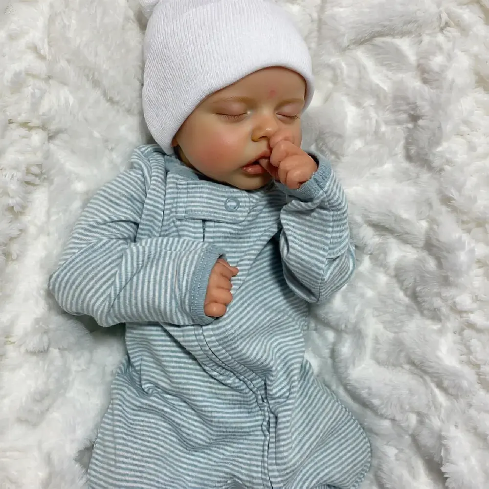 17" Soft Vinyl Newborn Girl Doll with Painted Hair and Closed Eyes Equipped, photograph 2