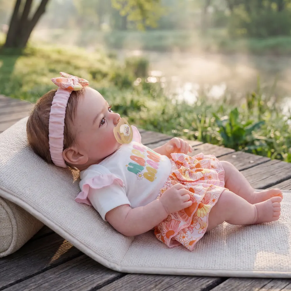 18" Newborn Reborn Baby Girl in Newborn Age with Opened Blue Eyes and Soft Body, photograph 6