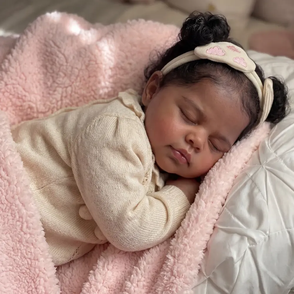 20" Lifelike African American Reborn Baby Girl – Veradis, photograph 5