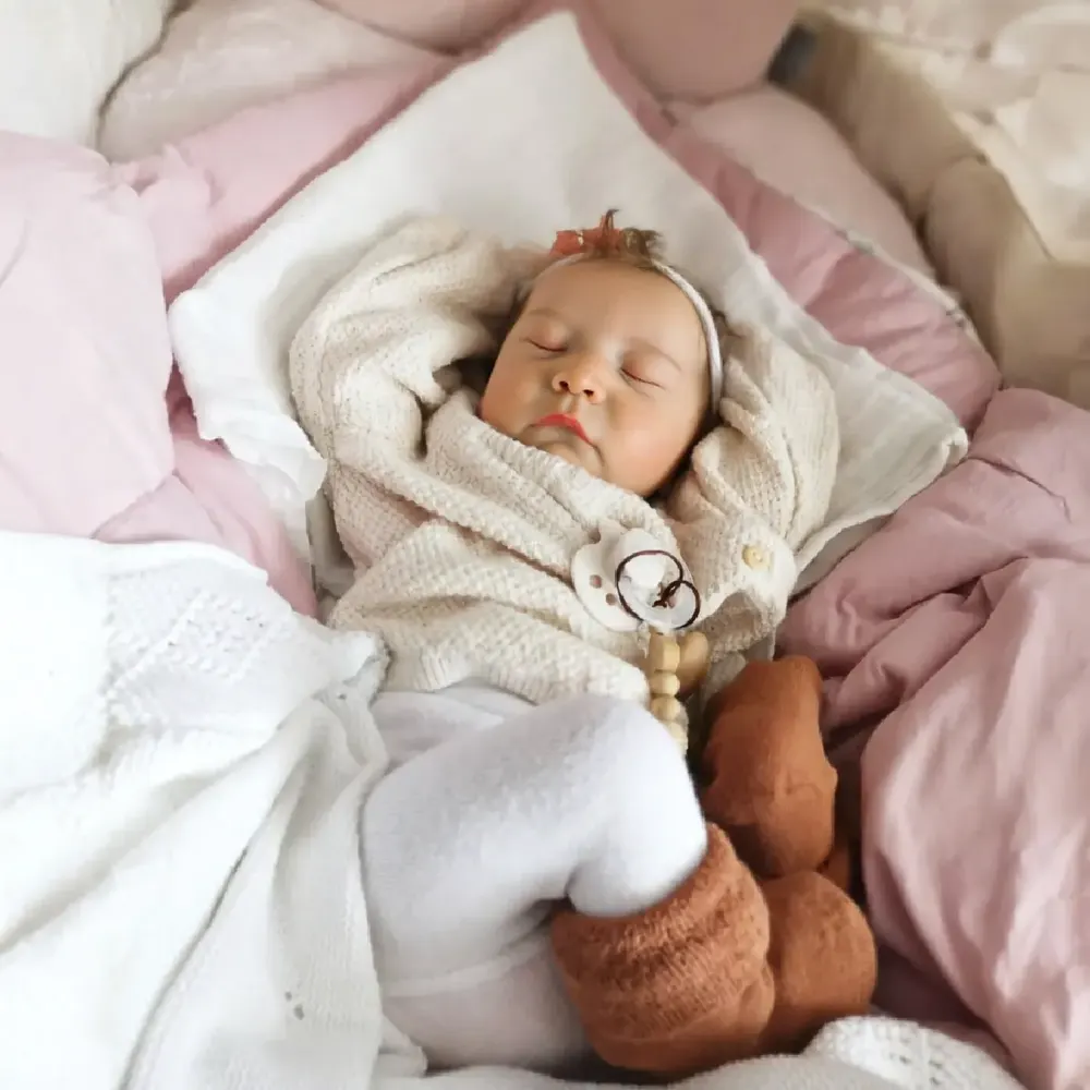 20" Realistic Sleeping Vinyl Reborn Baby, Closed Eyes, Caucasian Skin, photograph 3