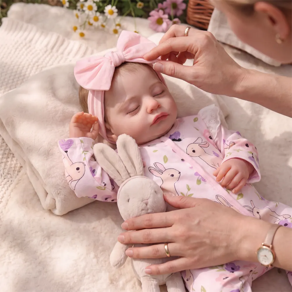 20" Realistic Smooth Skin Newborn Baby Girl with Heartbeat Coos – Macy, photograph 3