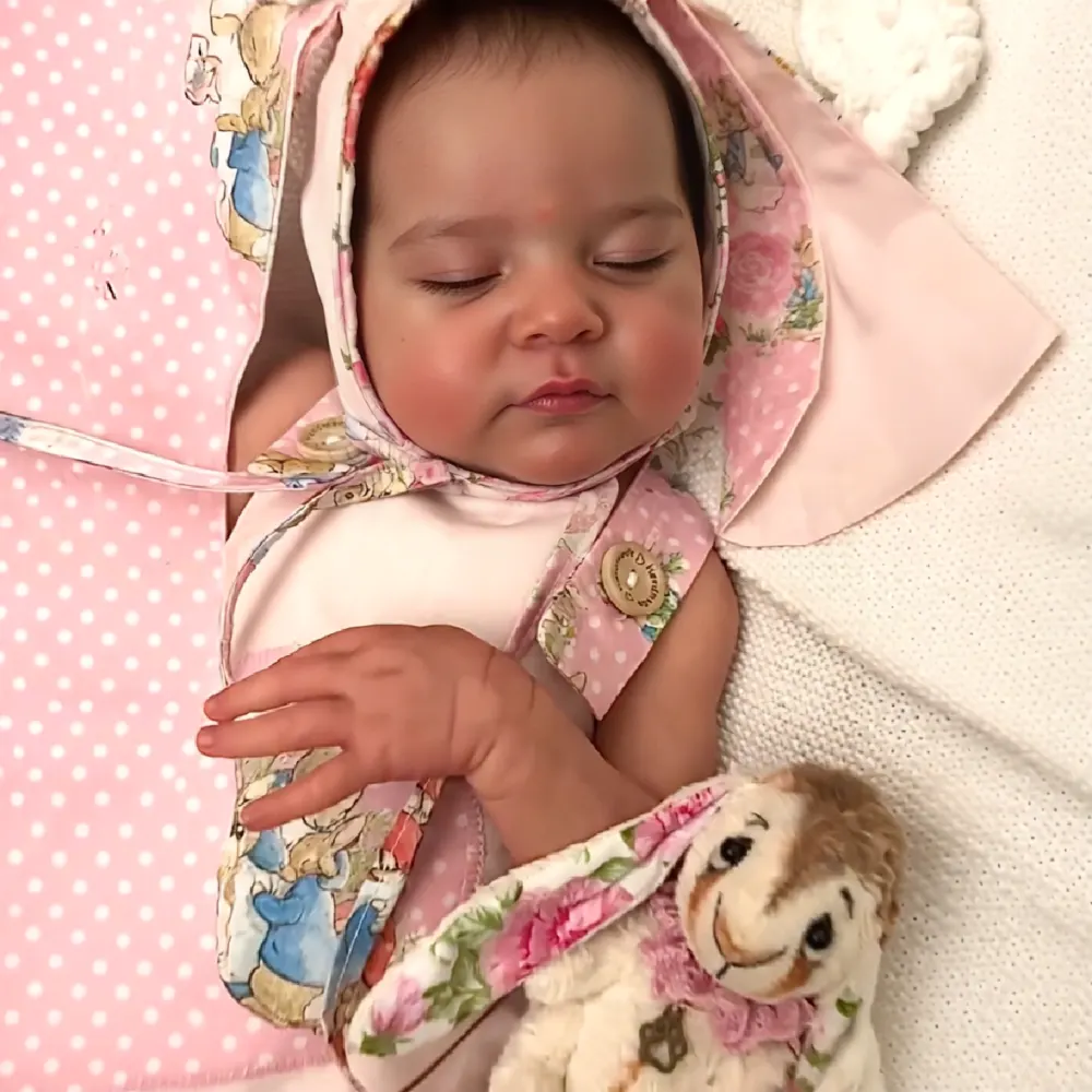 20" Realistic Vinyl Sleeping Baby Girl Doll with Painted Hair and White Skin Tone, photograph 3