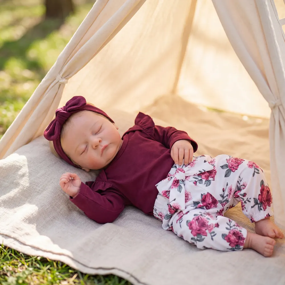20" Reborn Baby Girl with Closed Eyes and Soft Cloth Body, photograph 2