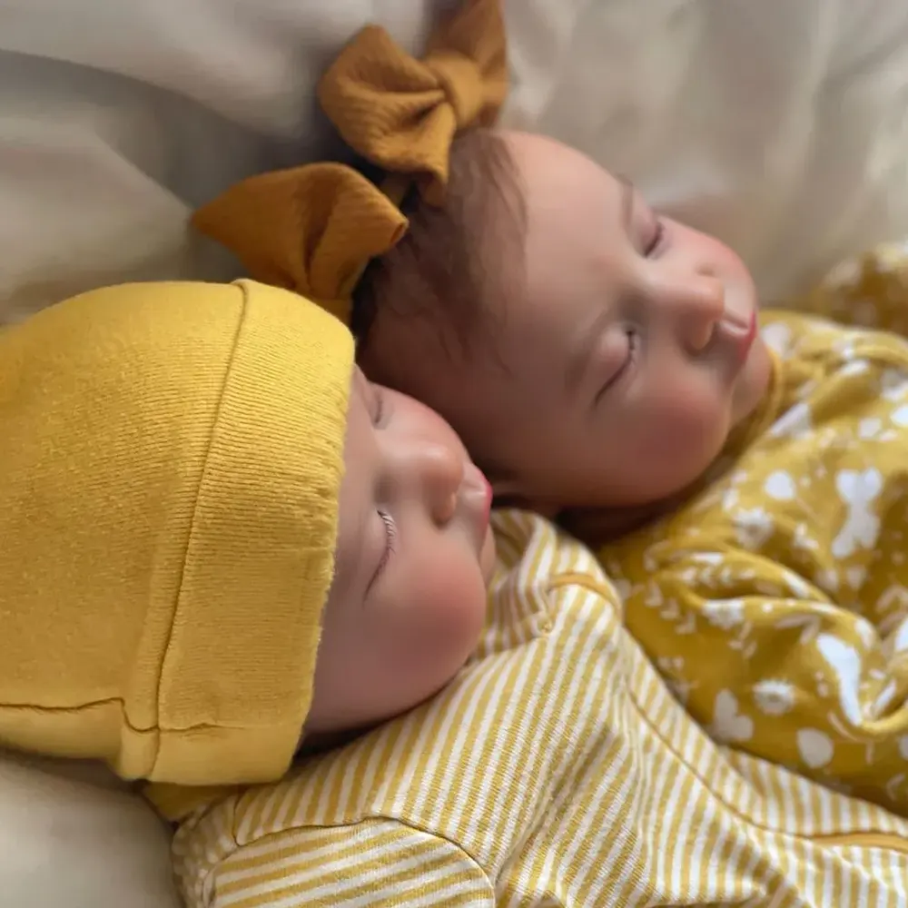 20" Reborn Sleeping Newborn Twins Boy and Girl Soft Silicone Baby Dolls Named Qunsa, photograph 2
