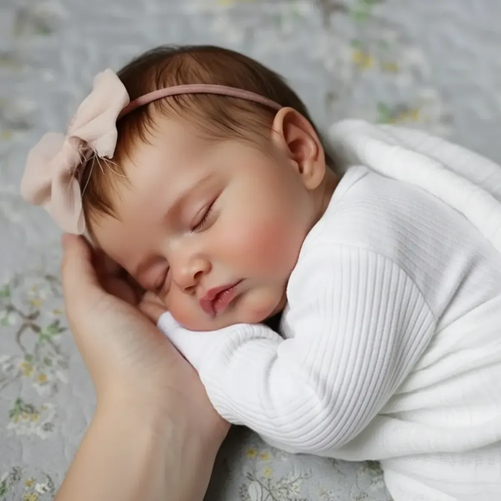 20" Super Realistic Silicone Reborn Baby Girl Dolls Becky, photograph 3