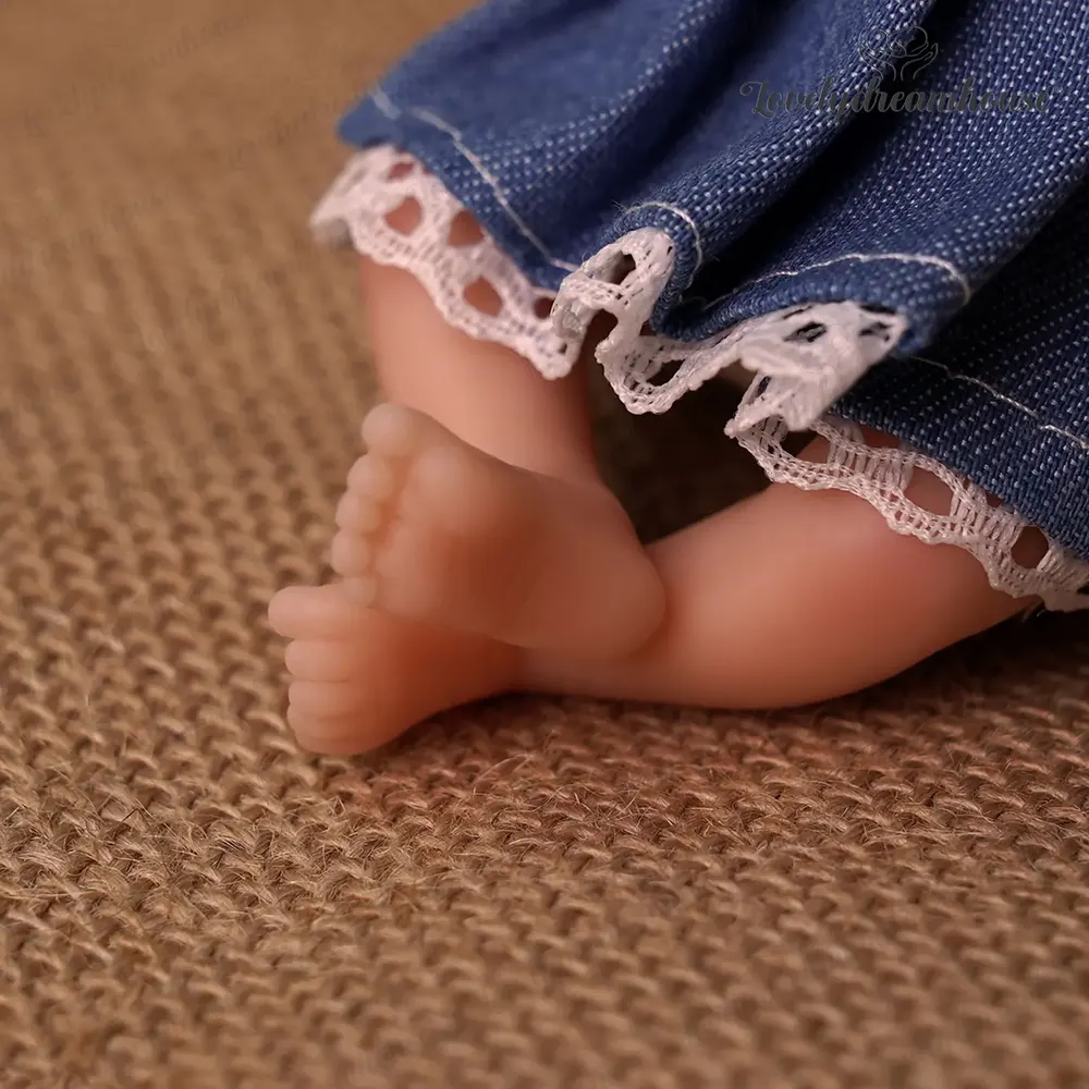 6" April Cute Mini Silicone Baby Doll Ooak, photograph 5