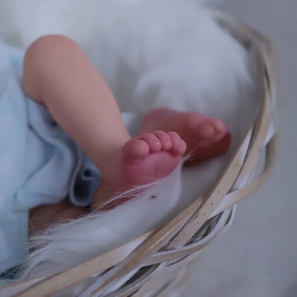 Full Body Silicone Reborn Baby Doll 12"/16" Ultra Realistic Girls & Boys—Ignatius, photograph 4