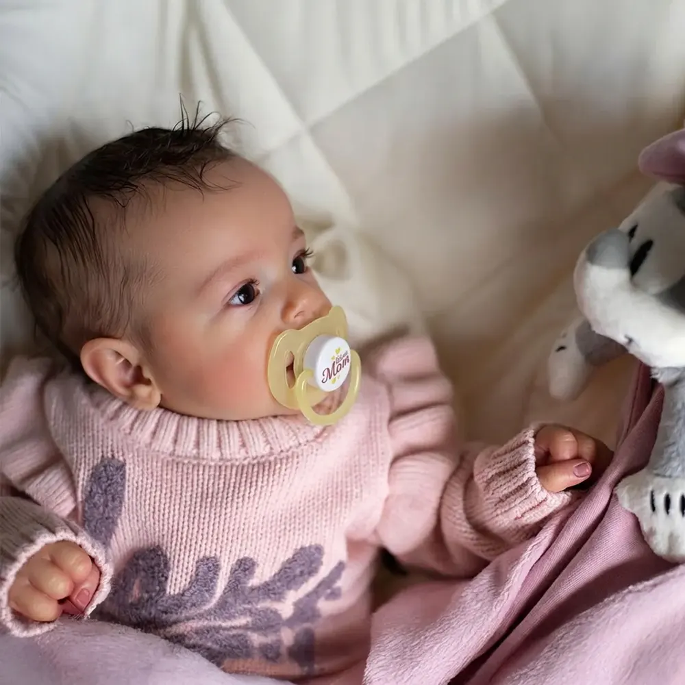 18" Toddler Reborn Baby Doll with Smooth and Beautiful Brown Hair, photograph 2