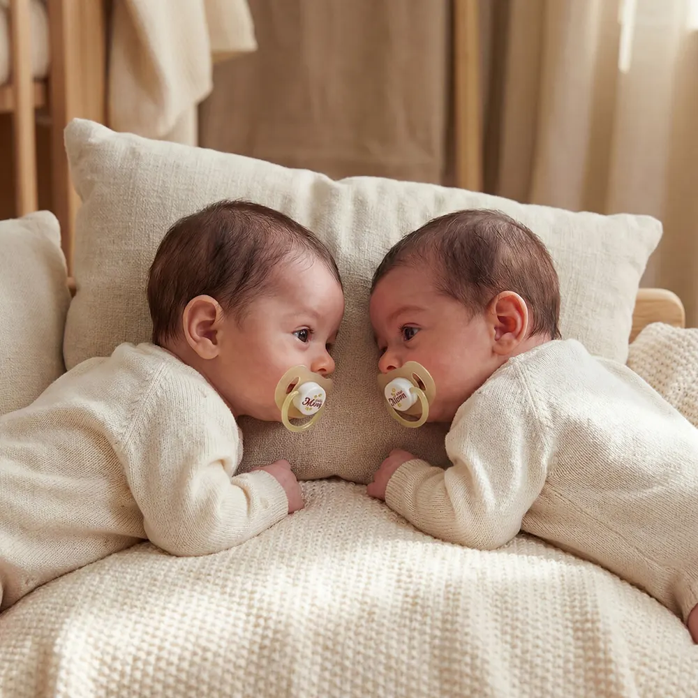 Newborn Reborn Baby Twins Dolls with Adorable Face, 18" Girls with Cute Tiny Feet, photograph 6
