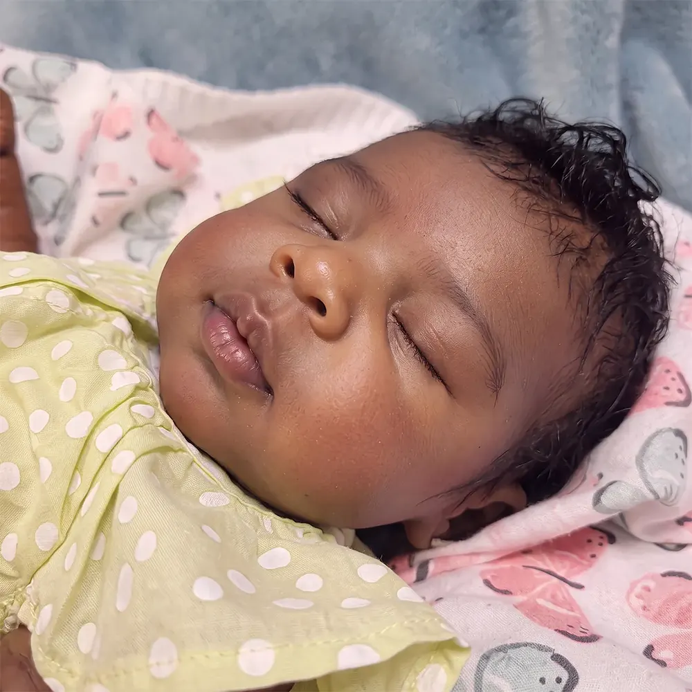 12"/16" Full Body Silicone African American Baby Girl with Curly Hair – Amani, photograph 3