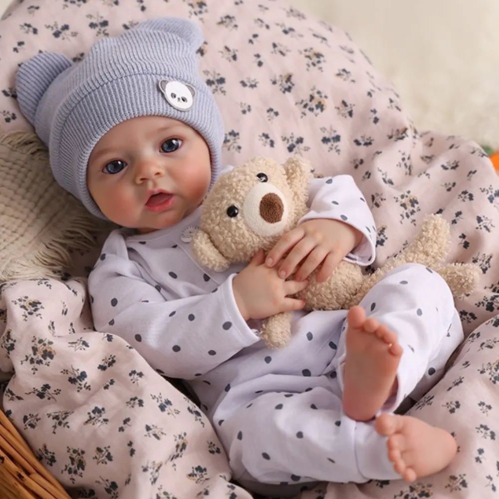 17" Doe-Eyed Reborn Baby Doll with Soft Cloth and Weighted Body, photograph 2