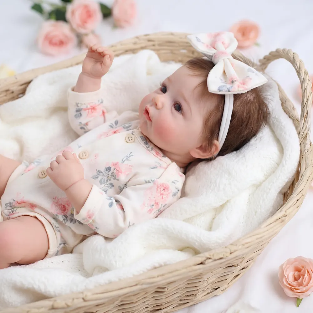 17" Heartbeat Baby Toddler with Lifelike Regular Pumps, photograph 4