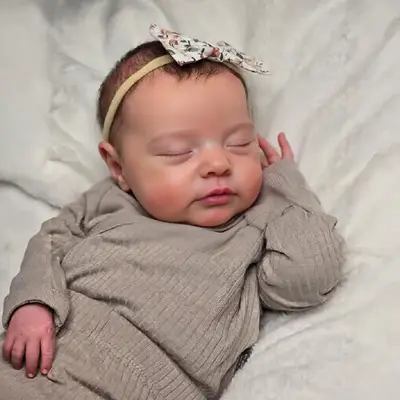 Reborn Doll with Lifelike Heartbeat and Breathing Function – Laura
